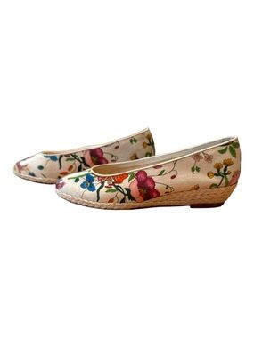 Gucci flora espadrille 1 inch heel size 38